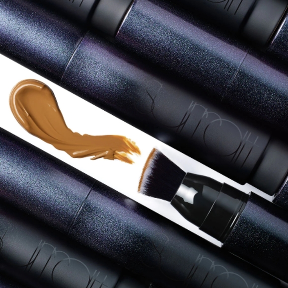 NIB #12 Surratt Surreal Foundation Primer Wand with Refill - Picture 7 of 9